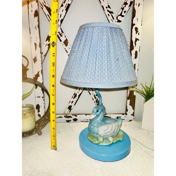 Vintage RARE Blue and Lavender Goose Lamp 14 inches - Picture 5 of 8